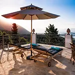 The View Lefkada Вилла