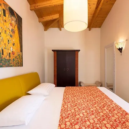 The View Lefkada ニドリ