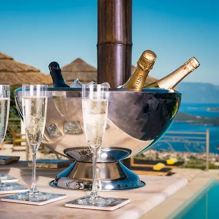 The View Lefkada ヴィラ *